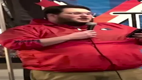 Roasted and got roasted 😂 s/o Comedy Fight Club and @lilasparks1 #roast 