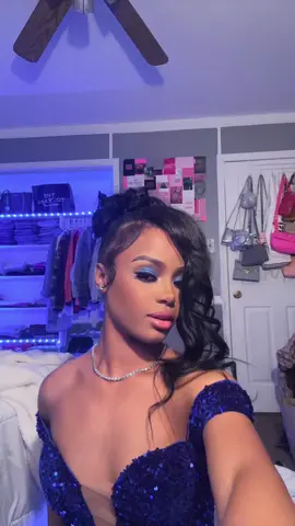 😍😍 ig: victoriaal0vee_ #fyp 