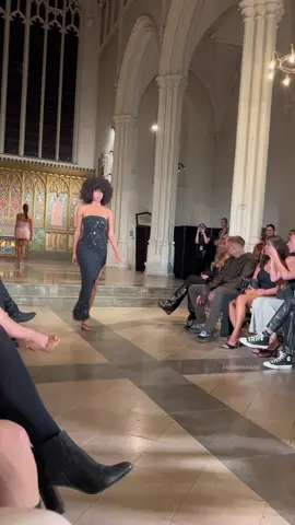 Oh Polly runway show at London Fashion Week #lfw #londonfashionweek #ohpolly #model #Runway #viral 