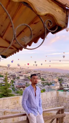 More that 500 hot balloons this morning #pitor #travel #capadocia 