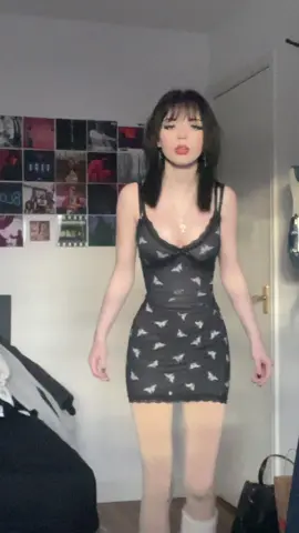 if he likes me takes me home 🤷‍♀️ #lgbtq #dlaciebie #foryoupage #OOTD 