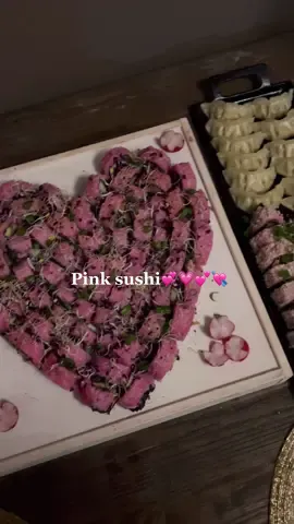 How I love being a woman🥹💕💘💞 #sushi #cooking #pink #pinksushi #food #Love #friends @Stacey 