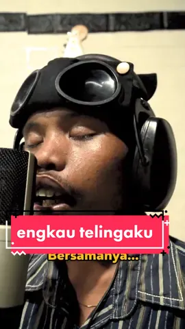 engkau telingaku😭😭 ada yang tau ini judulnya apa? soalnya saya lupa. yang tau comen yah🙏 #viral #lordharisnyanyiviral #cover #musik #lordharisviral #trending #gorontalo #jakarta #fyp #lordharis #fypシ 