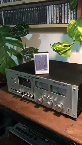 Huft #slank #slankers #slankersindonesia #slankersnusantara #bimbimslank #payslank #bongkyslank #indraqslank #kakaslank #rilisanfisik #slanksuitsuit #kasetpita #kasetpitalawas #cassette #cassettetape #tapedeck #marantzvintage #slankkalah #fyp #fypシ 