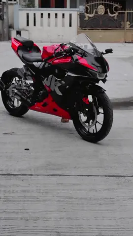 lele gambot #jjmotor #fyp #suzukigsxr #gsxr150 #gsxr #cinematic #jj #jjberjalan 