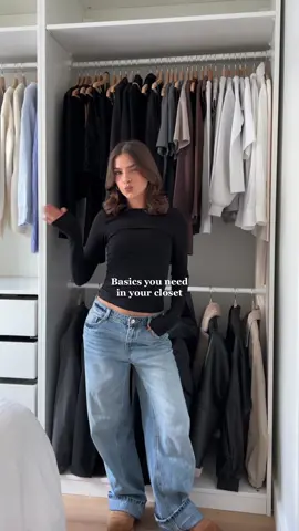 Capsule wardrobe starter pack part 2 🤍 #outfitideas #outfitinspo #outfitinspiration #closettour #basicoutfit #capsulewardrobe 