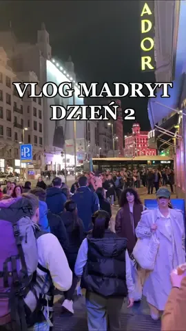 Marzyłam o takim przedstawieniu!🥹 kto tez jest fanem? #Vlog #madryt #mammamia #grwm #acnepositivity #tradzik #randka 