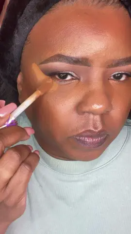 #maryphillipsmakeup #maryphillipstechnique #makeupbymario #foundation #contour #concealer #tarteshapetape #hourglasscosmetics #realtechniques #itcosmetics #blackgirlmakeup #BlackTikTok #makeupover40 #aprild407 