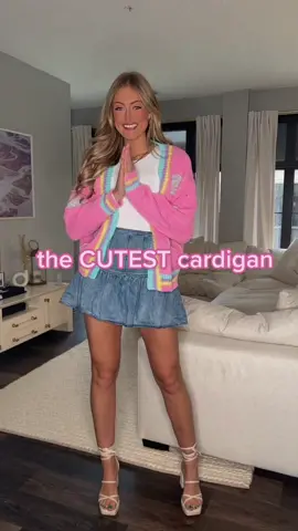 You can’t convince me otherwise that this isn’t the cutest cardigan! https://liketk.it/4277F
