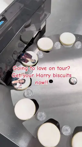 Excited for #loveontour2023 we are! Dont forget to get your harry styles biscuits!#foryou #foryoupage #fyp #harrystyles #loveontour #onedirection #harry #2023 