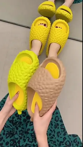 Have you seen durian slippers🍈#detail #foryou #cool #durian #gift #fyp #like #sandals #detailing #shopping #soft #factory #viral #comfortable #tiktokshop #fypシ #slippers #giftideas #Rome #fashion 