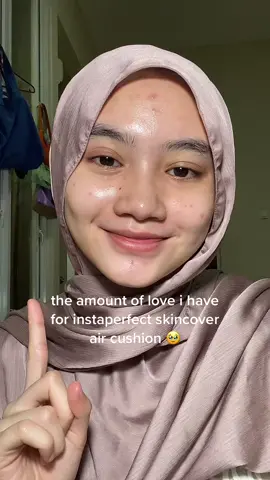 kemaren aku pake seharian buat magang dan masih tetep bagus sampe aku pulang 🥲 @Instaperfect #instaperfect #cushioninstaperfect 