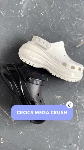 @Crocs really stepped it up with this platform pair 😮‍💨 #crocs #crocsmegacrush #springfashion 