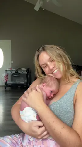 So in love 🥹 #newborn #newbornbaby #newmom #firsttimemom #newparents #sahm #sahmsoftiktok #postpartumrecovery 