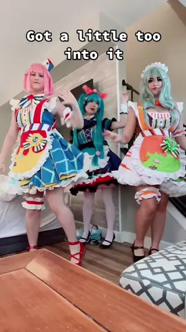 Emu and nene romeo and cinderlla?! + miku 😘 #nenekusanagi #emuotori #hatsunemiku #wonderlandshowtime #katsucon2023 #katsucon 