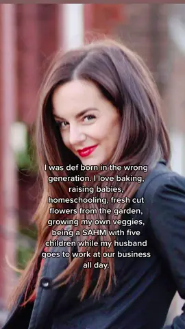 All this mama wants to do is hold babies, use my apron and tend to our garden thanks bye ❤️❤️❤️❤️ 