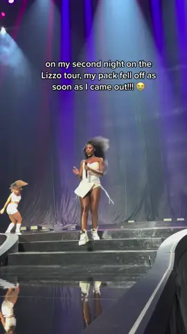 no matter what, the show goes onnnn ily Copenhagen! 🙄😇😇😇😇 #lizzo #tourlife  #wardrobefail 
