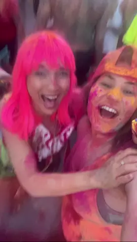 So much VIBESS #ohmagash #trinidadcarnival #trinidadjouvert #carinval2023 #trinifyp a#caribbeantiktok #foryoupage #jouvert 