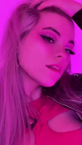 Can me and your gf hang out
