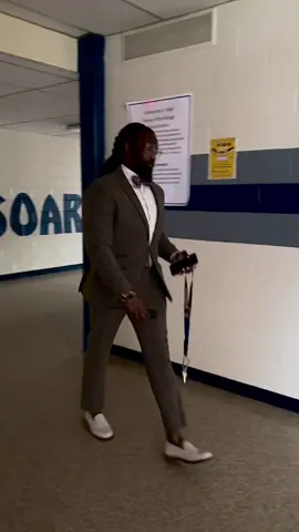 Quick #OOTD! #principal #principalsoftiktok #principalsoffice #blackprincipalsoftiktok #mensfashion #menswearhouse 