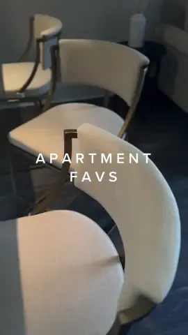 some of my apartment favorites 🫶🏼 #shopwithme #apartmenttour #apartmentfavorites #target #amazon #apartmentdecor #dyson #marble #targetfurniture #homegoods #tjmaxx 