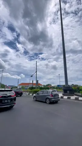 #fyp #semarang #semarangstory #tugumuda #sadstory 