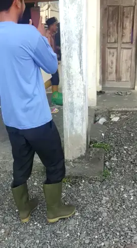 seumeugo siram ie❌ seumeugo pakek senso✅ 🤣🤣