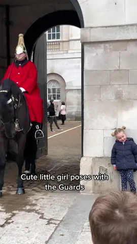 #horseguardsparade #changingoftheguards #royalguards #thekingsguards #kingsguard #kingshorse #fyp #foryou #fypシ 