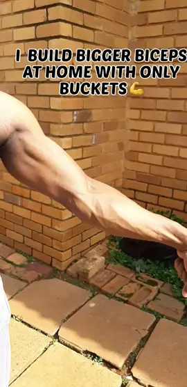 Exercises that can get your biceps bigger with just a bucket of water##fitnesstips#2023#gymmotivation#gym#bodybuilding#Fitness#model#health#healthylifestyle#physiqueater##fitnesstips#2023#gymmotivation#gym#bodybuilding#Fitness#model#health#healthylifestyle#physique#workout#bicep#homeworkouts#motivation#transformation#fit#instagram#weightloss#fitnessmodel#execise#training 