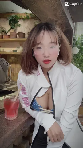 Đừng tin những gì con gái đăng và con gái nói 😂😂😂, mình sắp k nhận ra mình luôn 🤤🤤🤤