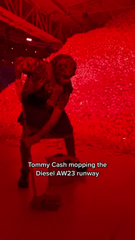 Werk @$ 🫧 #DazedFashionTV #TikTokFashion #Diesel #GlennMartens #MFW #MilanFashionWeek #FashionWeek #DieselFW23 #TommyCash 