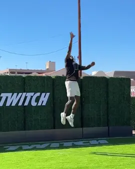 A impulsão do DK Metcalf 🤯 #nfl #nflbrasil #seahawks 