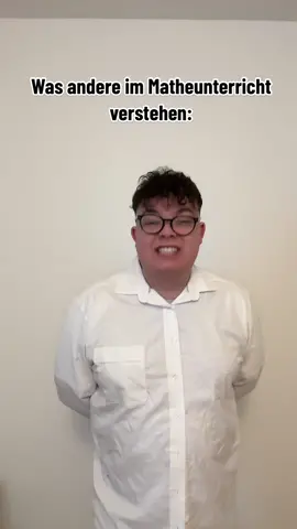 Ich bin in Mathe einfach nur verloren 😂 #comedy #fürdich #schule #MimikMeme 