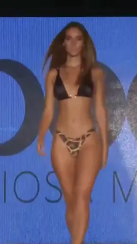 #topmodels #modelos #topmodel #modelcheck #fashionweek #foryou #foryoupage #fakebody #tiktok #fy #fypシ #model #trending #hottrend 