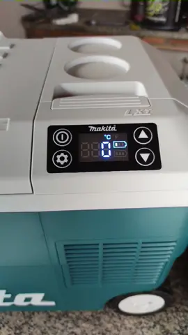 Refrigerador Makita#cooler#makitapowertools#fernando#construcoes#.