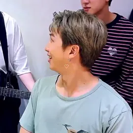 a risada mais linda do mundo 🥺 #namjoon #namjoonedit #kimnamjoon #bts #btsarmy #foryoupage #viral #foryou #fyp 