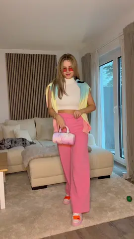 pink is my favourite colour💓💘💕💗💞