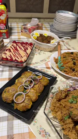Dinner dawat by me👩🏻‍🍳🥰  #Foodie #food #foryou #WeLoveToSmile #PakistaniFoodies #dinner 