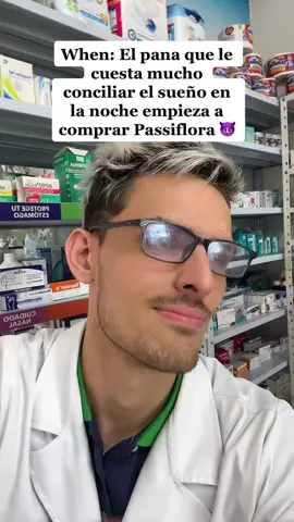 #sabecositaselhp Contexto: Pasiflora. Pese a que no se considera un hipnótico, ya que no causa fenómenos de somnolencia, sí que ejerce una acción sedante y ansiolítica que favorece la conciliación del sueño y prolonga el mismo de forma natural. está indicada en caso de insomnio asociado con estados de ansiedad y lo puede consumir cualquier persona pues es 100% Natural.  Por otro lado si usted desea consumir fármacos no naturales para dormir consúltelo con su médico ya que estos pueden causar dependencia física y psicológica entre otros efectos nocivos para la salud 🧑‍⚕️⚠️💊✅