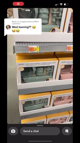 Replying to @maggiewilliams1969 NOT MY MOM TRYING TO TROLL ME HAHAHAHAHA 🥲