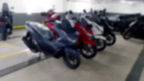 mana nih team Honda PCX 160 #hondapcx  #pcx160  #scooter  #oneheart  #allnewpcx160 