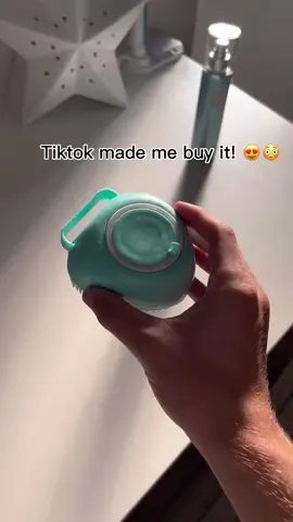 Furry friend loves it 🐕😻#tiktokmademebuyit #dogbath #PetsOfTikTok #pethacks #petproducts #trending #fyp #LifeHack #gadget #musthave 