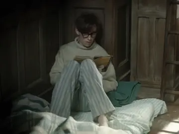 While there is life, there is hope. #thetheoryofeverythingedit #thetheoryofeverythingedit #stephenhawking #janehawking #eddieredmayne #taeziim 