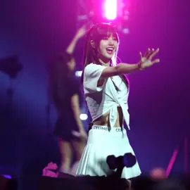 [vote for LISA on the shining awards for best female dancer] !! #lisa #lalisa #lalisamanoban #lisaconcert #blackpink #blackpinkvideo #blackpinkfancam  #fyp #fypシ #foryoupage 