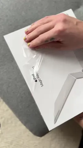 Unboxing and setting up my new iPad and Apple Pencil 🤩 #appleunboxing #appleasmr #asmr #unboxingasmr 