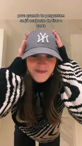 quem mais precisa de uma saída de emergência quando os pais perguntam se já acabaram a carta??👀 #saidadeemergencia #fyp #foryoupage #trend 