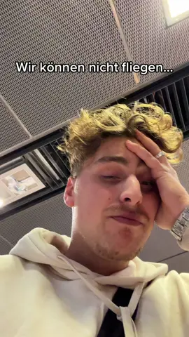 😞