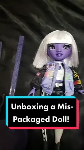 Replying to @russian_dude03 #rainbowhigh #shadowhigh #shadowhighdolls #shadowhighdolls #tessapark #diamante #dollhunting #dollcollector #collecttherainbow 