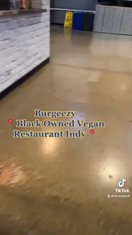 Black Owned Vegan Restaurant in Indy , sooo good i love this place ! #fyp #foodreview #blackownedbusiness #veganrecipes #veganrestaurant #indy #indianapolis #indiana #foodreview #AXERatioChallenge #viralvideo 