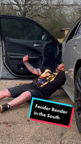 How Car Accidents look like in the South 🥴 #carwreck #fenderbender 